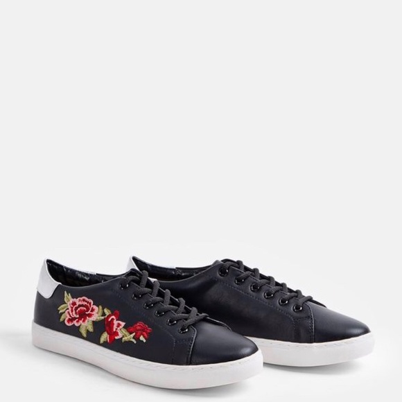 ❣️SALE NWB! Embroidered Vegan Leather Sneakers - Picture 3 of 6